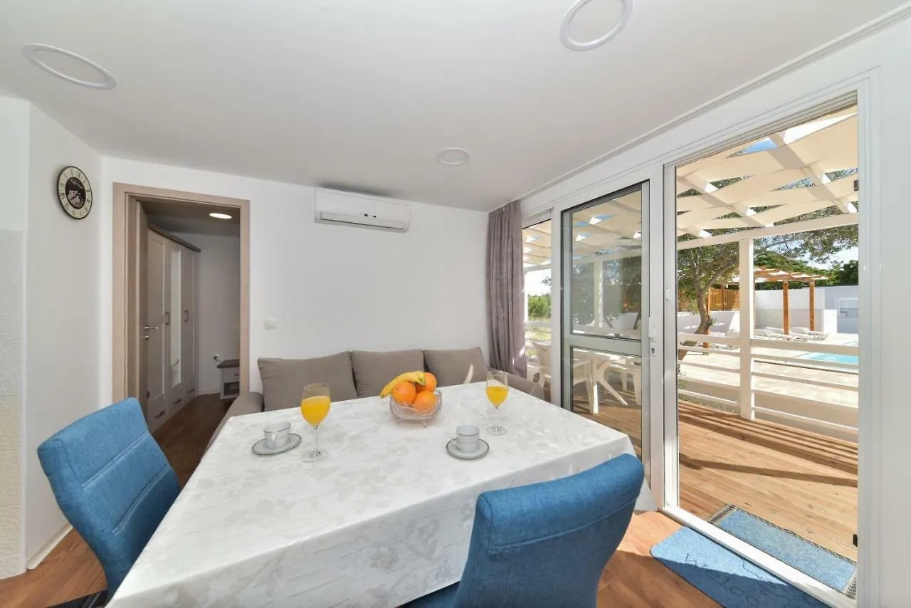 Bungalov Medanic - Private Pool Privlaka  Appartement
