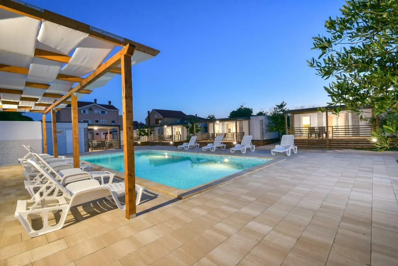 Bungalov Medanic - Private Pool Privlaka